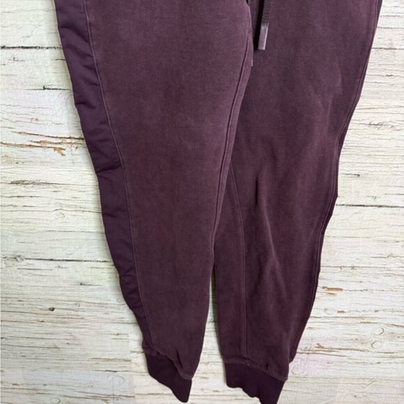 Lululemon Athletica Purple Jogger Track Pants size 4 - Picture 2 of 8